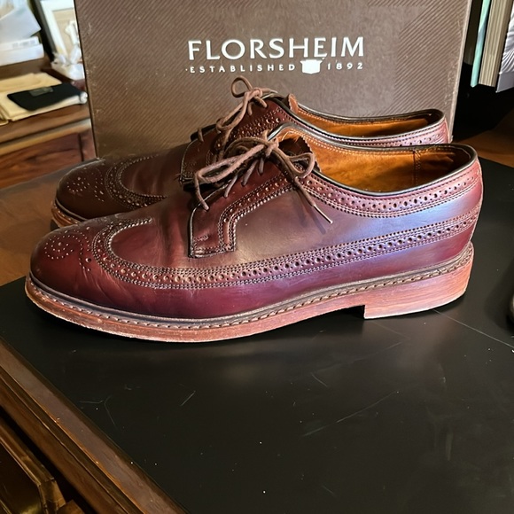 Florsheim dress shoes size 10 - Picture 2 of 8
